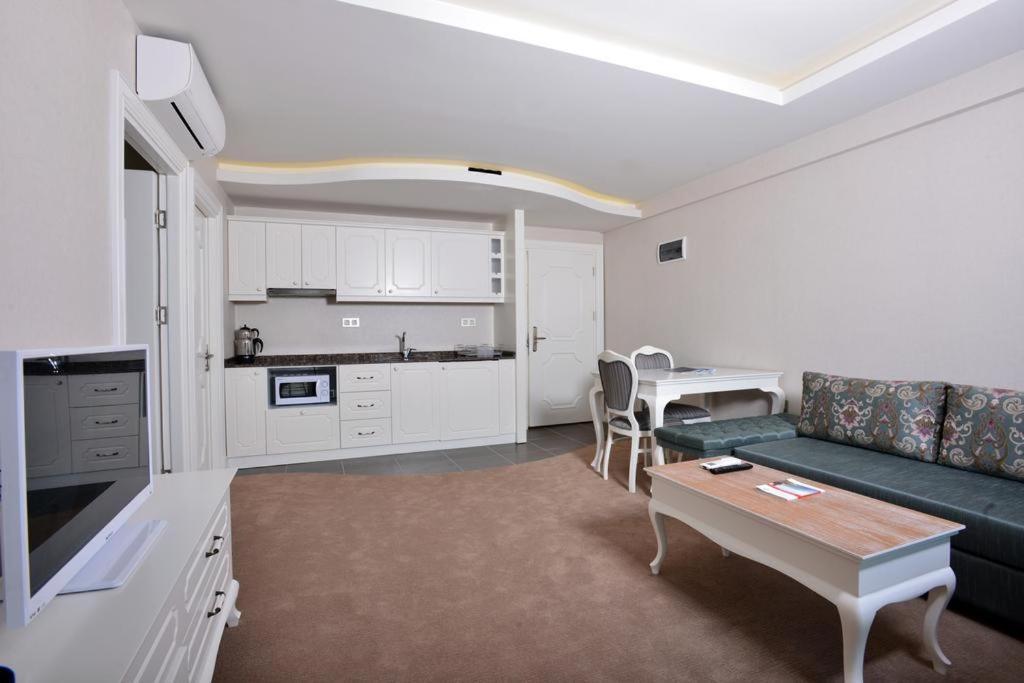 Daphne Apartments C Blok フェティエ エクステリア 写真